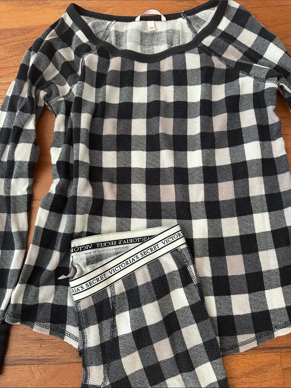 Victoria's Secret Black and White Buffalo Plaid Pajama Set